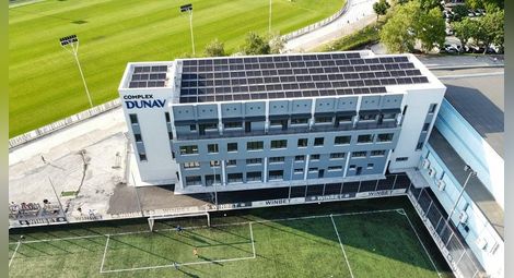 Концесионерът на стадион „Дунав“ ще може да продава излишния ток от фотоволтаиците си