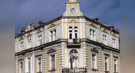 Градският часовник в Русе отмерва всеки кръгъл час с Одата на радостта в чест на Деня на Европа