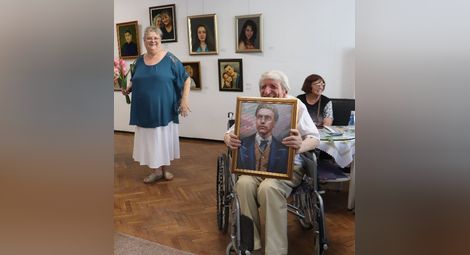 90-годишният русенски художник Стефан Ганев-Полковника&nbsp;разказва за стремежите си и красотата в живота в 27-ата си изложба