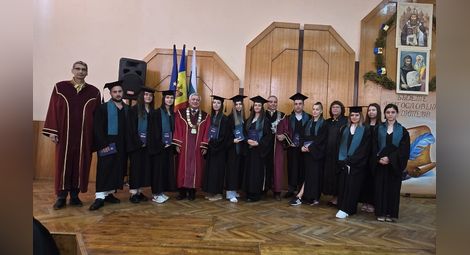 Първите петнадесет българи в Тараклия получиха дипломи от Русенския университет