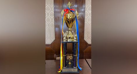 Кметът Пенчо Милков награди русенски шампиони по карате за успехите им на европейско първенство