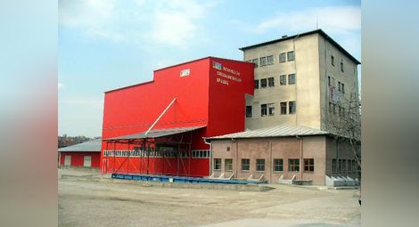 Мелница "Алимет" в Бяла, една от най-големите в Северна България, работи активно на румънския пазар
