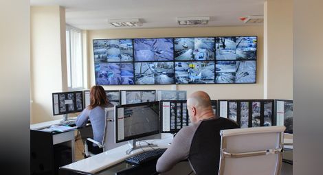 Изкуствен интелект ще следи общинските охранителни камери за вандалски прояви