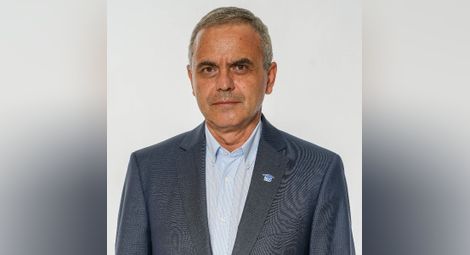 Проф. Велизар ПАВЛОВ