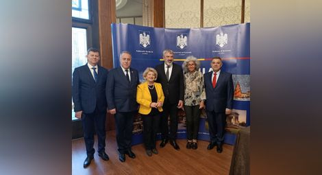 Лили Ганчева удостоена с орден от румънския президент Йоханис