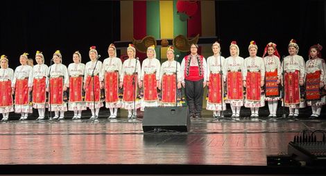 Рекорден брой гайдари участват в Националния фолклорен конкурс „Дунавски славеи“, 4-годишната Яница от Търговище е най-малкият изпълнител