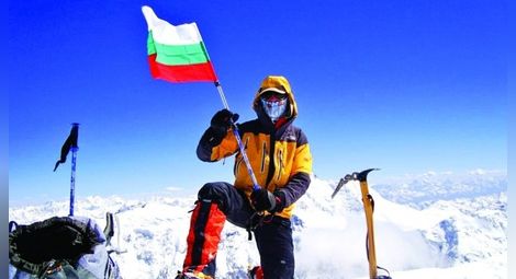 Боян Петров с амбиция да стане първия българин с изкачени три осемхилядници в един сезон