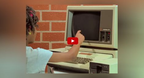 Реакцията на деца към стари компютри (видео)