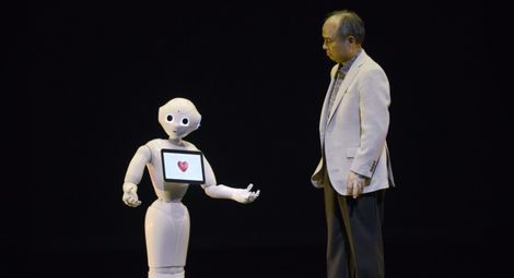 Създадоха робот, който разбира човешките чувства