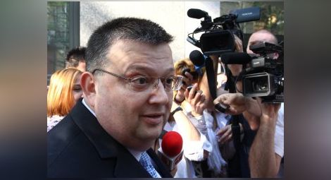 Главният прокурор обеща до седмица да има обвинени за бюлетините в Костинброд