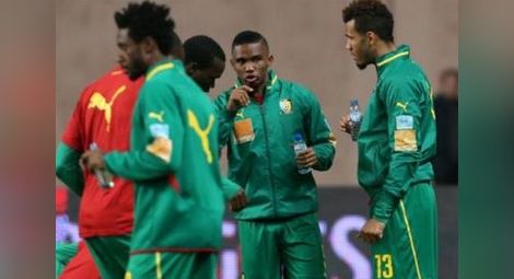 Камерун отказа да играе на Световното, засега
