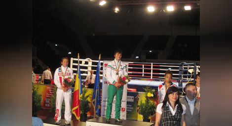 „Русе“ плюс Елисеева втори в Европа по боксови медали