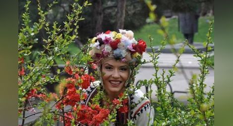 Какво ни казват празниците? Психологически прочит на Лазаровден и Цветница
