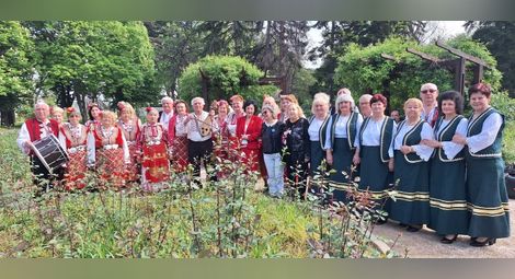 „Рози за Русе, Рози за Празника“