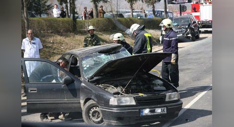 Двама души загинаха на пътя Русе-Велико Търново