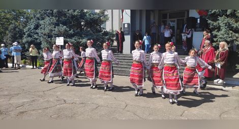 Откриха академичната година във филиала на Русенския университет &bdquo;Ангел Кънчев&ldquo; в Молдова