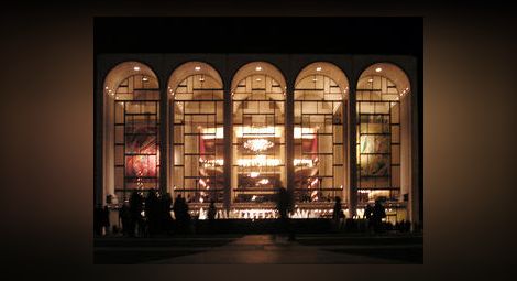 Нюйорската Метрополитън опера е пред фалит