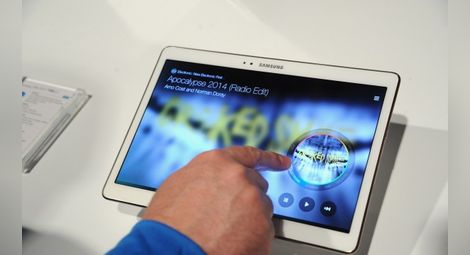 Samsung атакува Apple с нови таблети