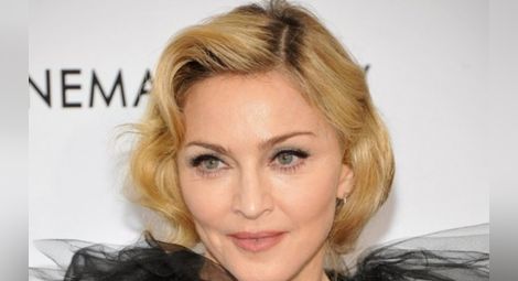 Забраниха на Мадона да ходи на кино