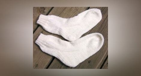 Японци създадоха чорапи, които предпазват от падане