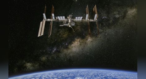 Екипажът на МКС замени аварирал блок за нагряване на вода