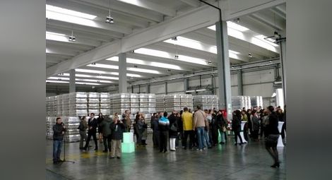 Първият в света „зелен" склад на Хайнекен е в България