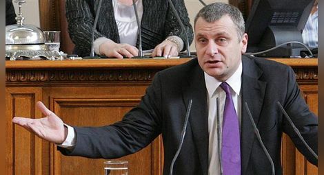 Станишев и Любимец 15 оставиха Курумбашев без място в Европарламента