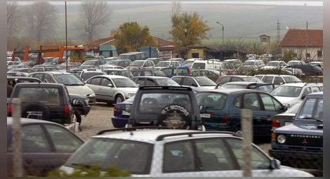 Франция отмени "екоданъка" за превозни средства