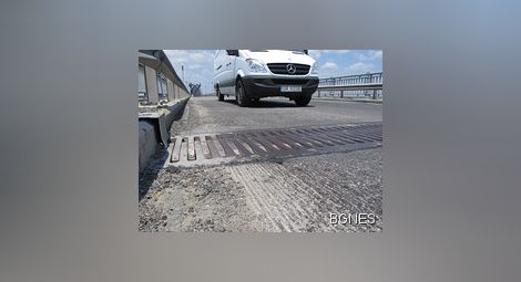 Евронюз: Дунав мост 2 може да се срути внезапно