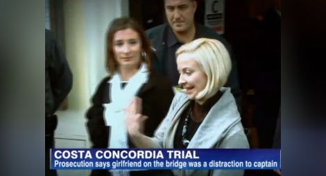 Молдовска танцьорка от потъналия "Коста Конкордия" призна за афера с капитана