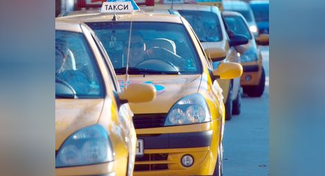 Русенец загина в нелицензирано такси на връщане от Букурещ