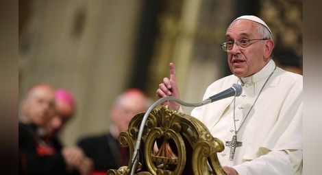 Папата призова да не се работи в неделя