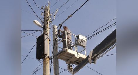 Експерт прогнозира ново поскъпване на тока от 1 октомври, този път с 3%