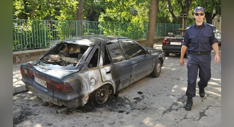 Три автомобила изгоряха в Силистра