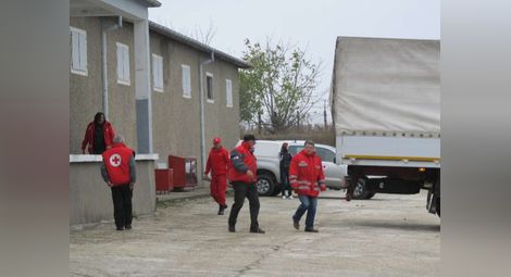 Румънският червен кръст прати помощ за бежанците в България