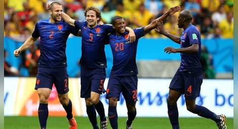 Холандия завърши на трето място на Световното първенство след победа над Бразилия с 3:0