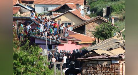Евророма плаши с блокада България