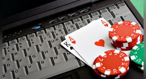 Намаляват данъка за онлайн хазарта