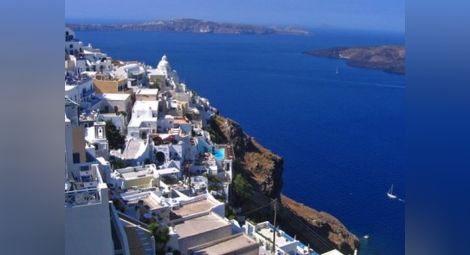 Апартаменти по 5000 евро в Гърция
