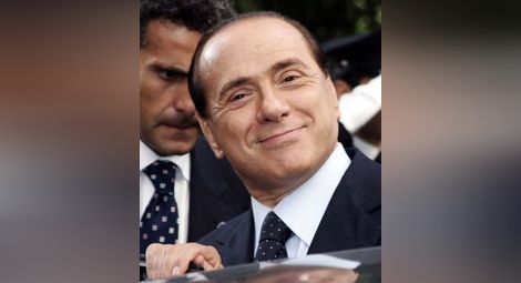 Яне Янев предложи място на Силвио Берлускони в листата на РЗС