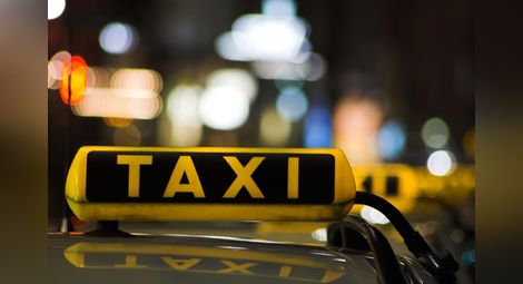 Трима араби пребиха таксиметрова шофьорка в София