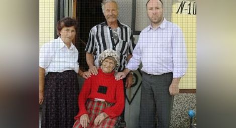 Рецептата за дълъг живот на 102-годишна баба от Ардино