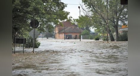 500 души са евакуирани от град Мизия