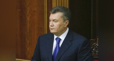Янукович направи завой, ще преговаря с опозицията