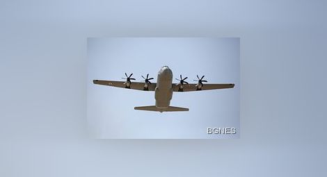 Американски самолети бомбардираха артилерия на ИДИЛ