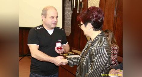 Лидия Гънгалова си тръгна със значка "Русе"