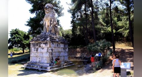 Напрегнато археологическо очакване в Гърция в земите на Александър Велики