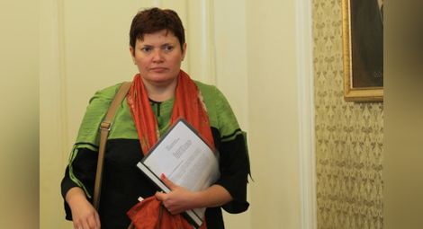 Малина Крумова става председател на агенцията за безопасност на движението по пътищата