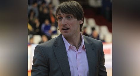 Мъжкият баскетотбор отново в ръцете на Ники Господинов