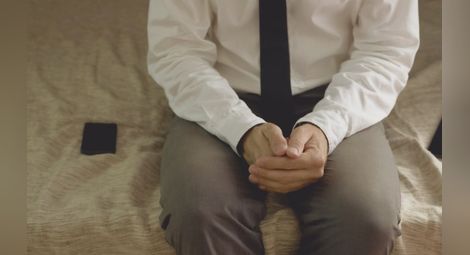 Агонията на екстаза: мъж страда от 100 оргазма дневно